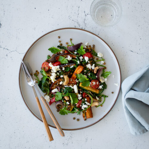 Harissa Lentils with Roasted Vegetables and Feta - Nordic Kitchen stories