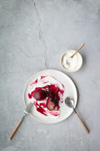 Elderberry Poached Pears - Nordic Kitchen stories